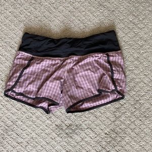 Lululemon Shorts Size 4